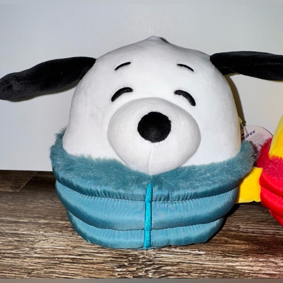 Peanuts Snoopy & Woodstock Squishmallows🎄 - Picture 2 of 5